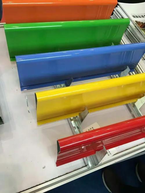 正星装饰材料 · 装潢材料产品简介